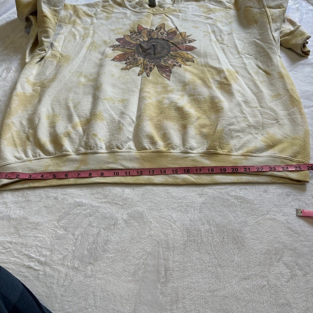 Gildan Heavy‎ Blend Yellow Tie Dye Sunflower Print Sweatshirt 3XL Womens - Picture 8 of 10